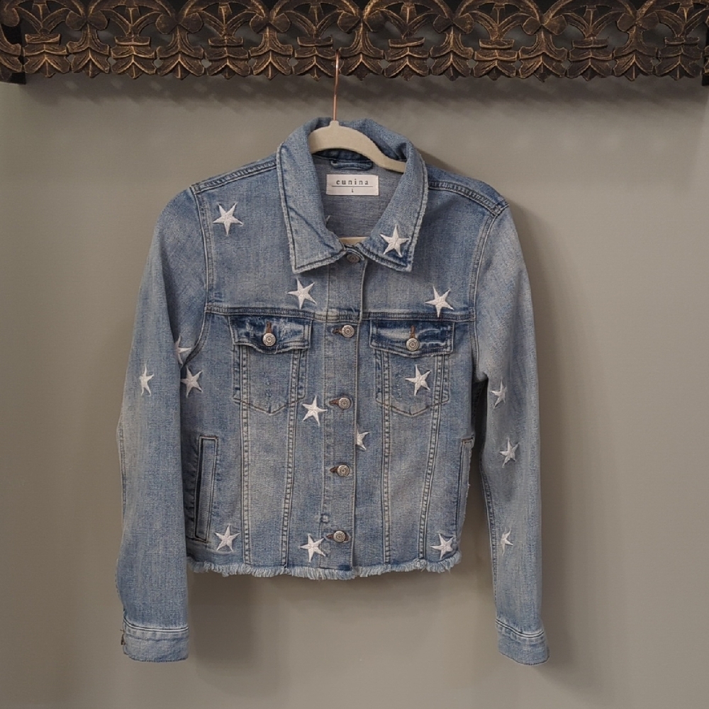 Eunina Denim Jacket with Raw Hem & Embroidered Stars ⭐ - Picture 2 of 10